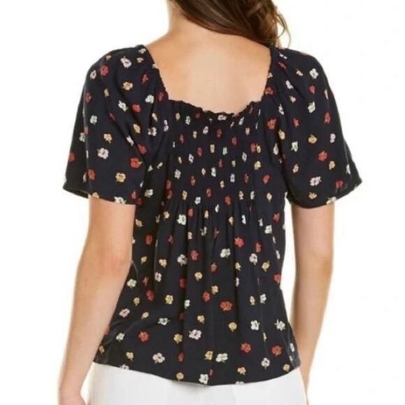Madewell Ember Floral Button Down Blouse
Top Smocked Back Size small - Picture 2 of 7